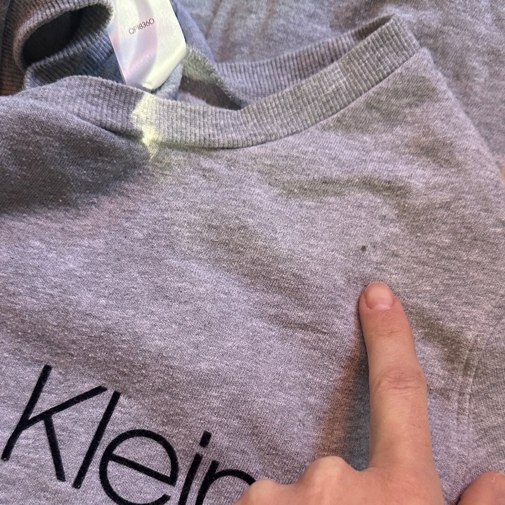 Calvin Klein Heather Gray Lounge Set - Picture 4 of 4